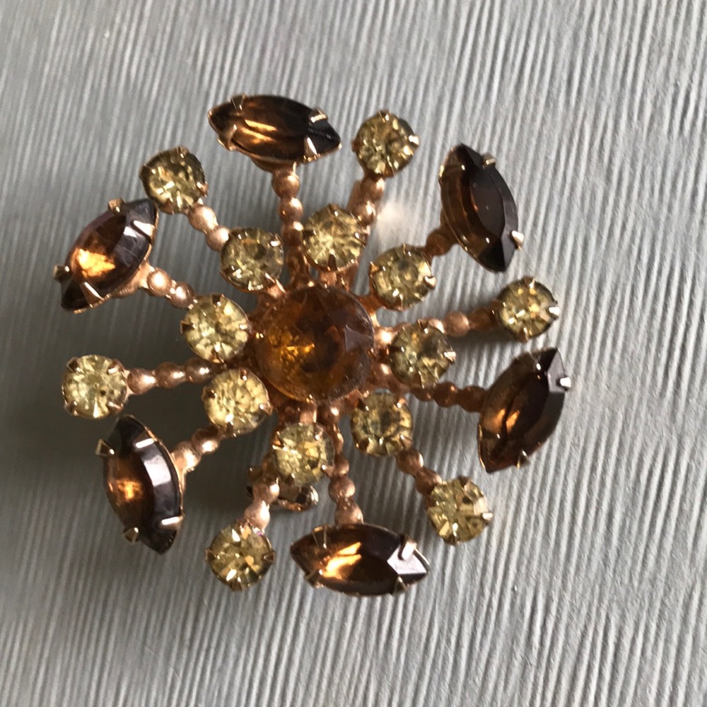 Vintage Rhinestone Snow Flakes Brooch